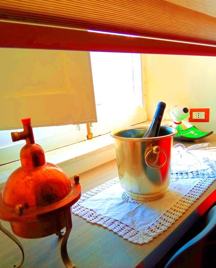 Non Ci Resta Che Napoli Bed & Breakfast Exterior foto