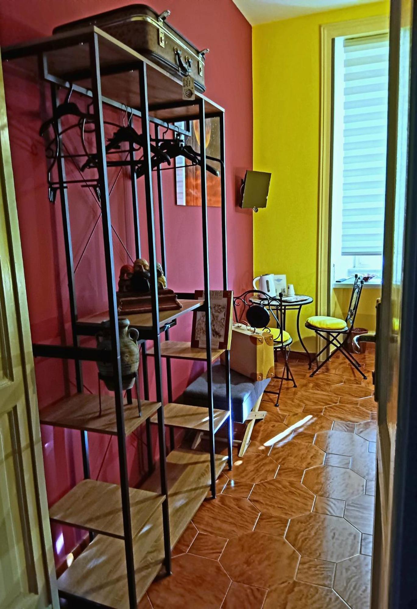 Non Ci Resta Che Napoli Bed & Breakfast Exterior foto